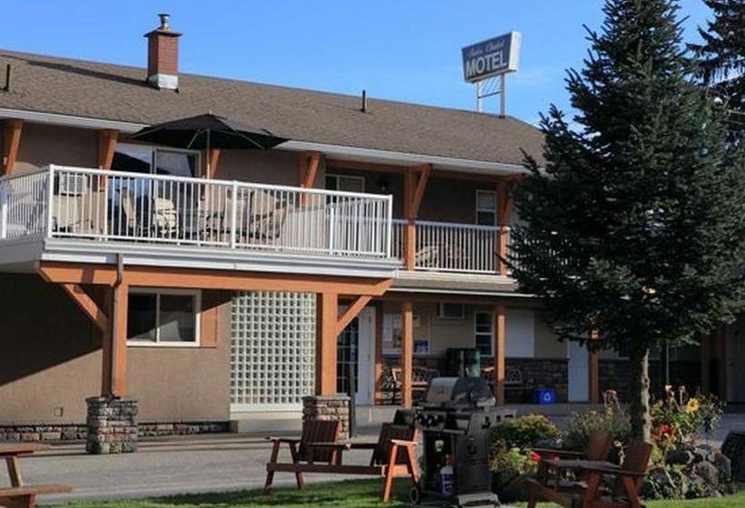 Swiss Chalet Motel | Revelstoke | British Columbia | Canada 7
