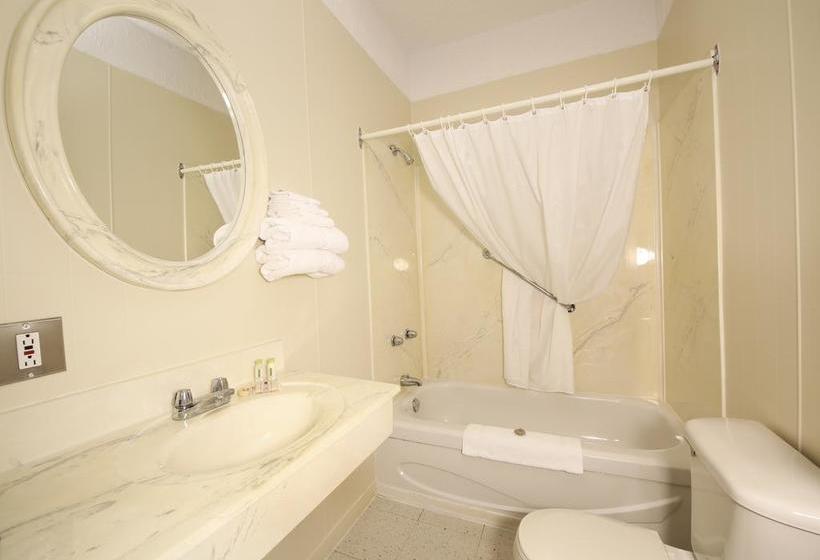 Sea Echo Motel | Port au Choix | Newfoundland and Labrador | Canada 2