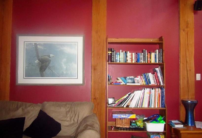 Hostel Alpine Lodge Whistler | Whistler | British Columbia | Canada 7