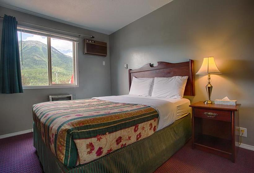 Motel Powder Mountain Lodge | Fernie | British Columbia | Canada 1