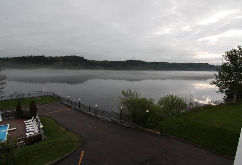 Motel Panoramique | Saguenay | Quebec | Canada 10