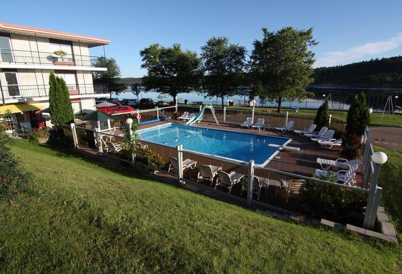 Motel Panoramique | Saguenay | Quebec | Canada 16