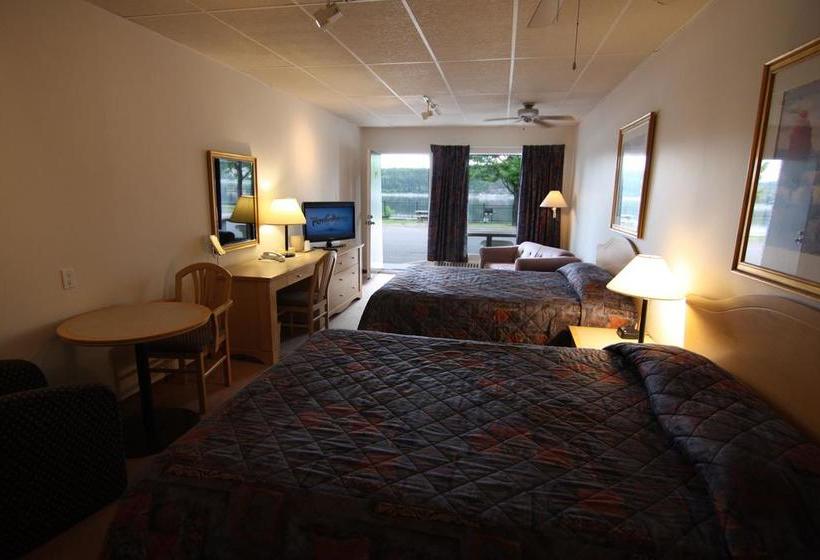 Motel Panoramique | Saguenay | Quebec | Canada 4