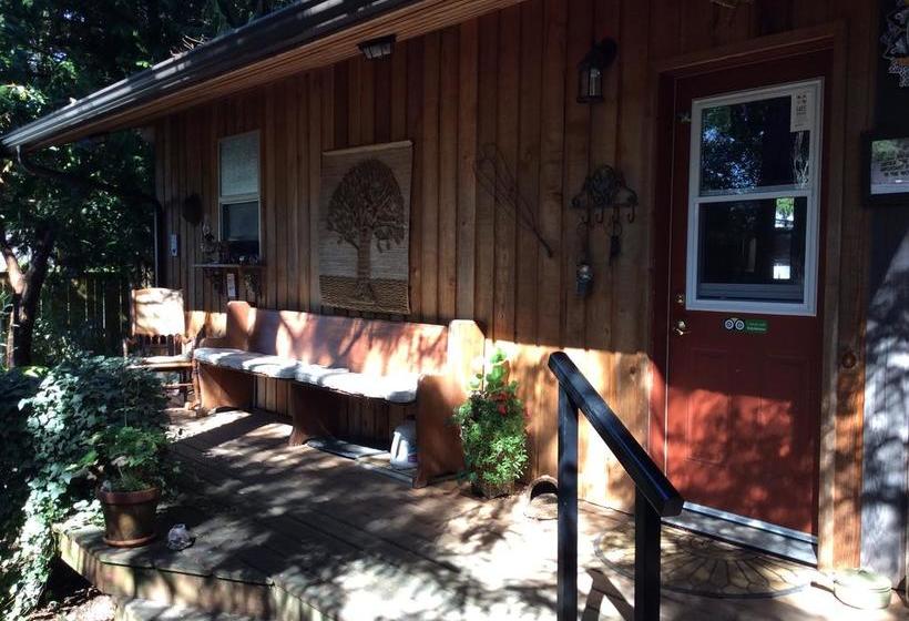 Bev & Sandy S Place B&b | Nanaimo | British Columbia | Canada 8