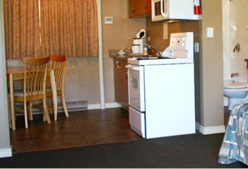 Arbutus Grove Motel | Parksville | British Columbia | Canada 14