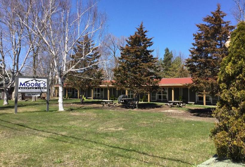Motel Moores Mountain Lodge | Blue Mountains | Ontario | Canada 2