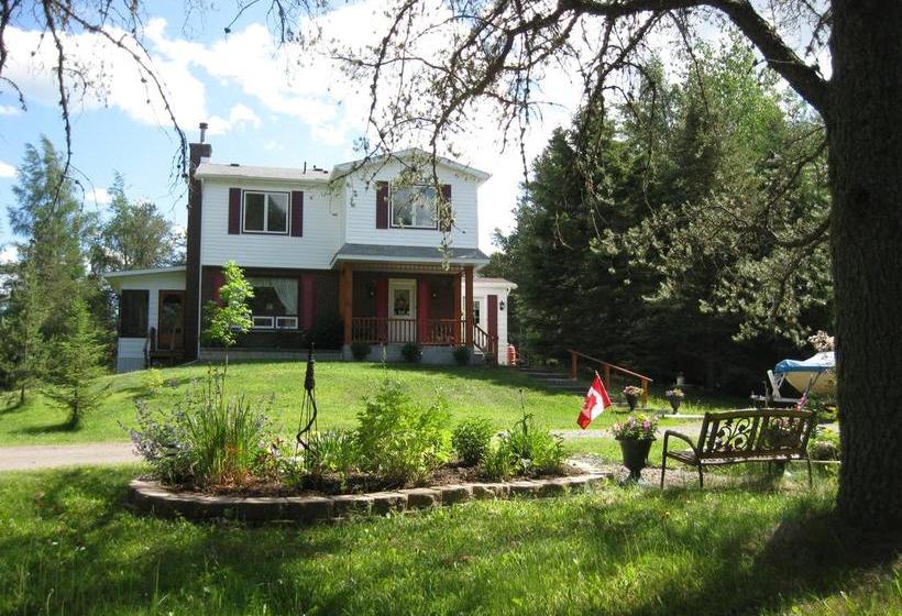 Country Cozy Bed And Breakfast Thunder Bay