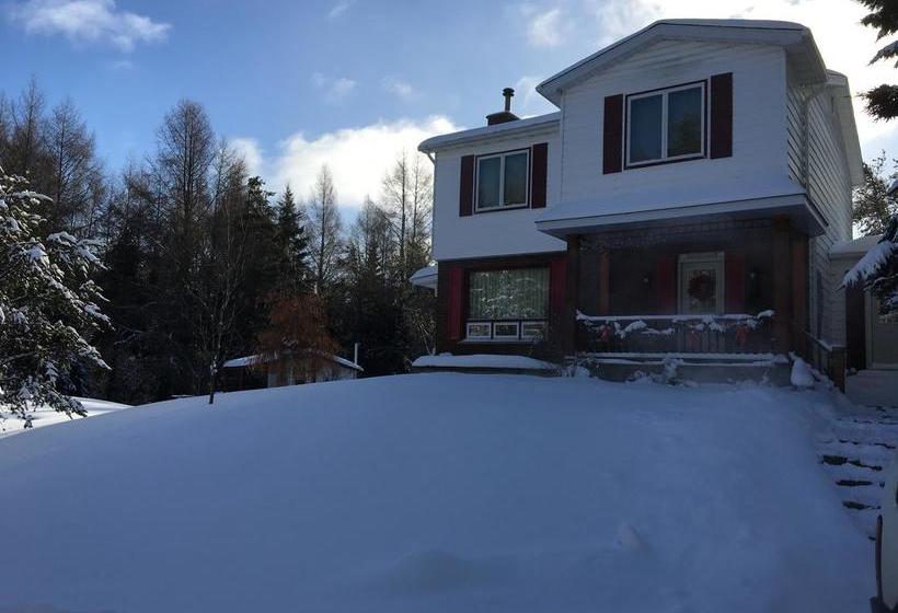 Country Cozy Bed And Breakfast | Thunder Bay | Ontario | Canada 1