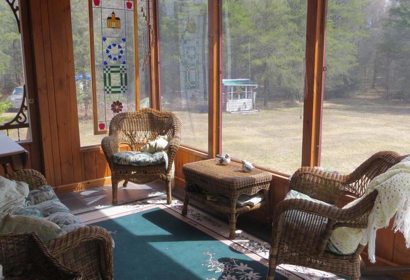 Country Cozy Bed And Breakfast | Thunder Bay | Ontario | Canada 13