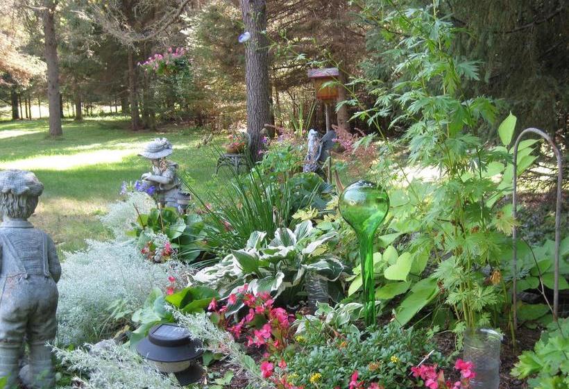 Country Cozy Bed And Breakfast | Thunder Bay | Ontario | Canada 18