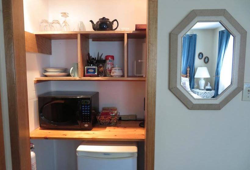 Country Cozy Bed And Breakfast | Thunder Bay | Ontario | Canada 2