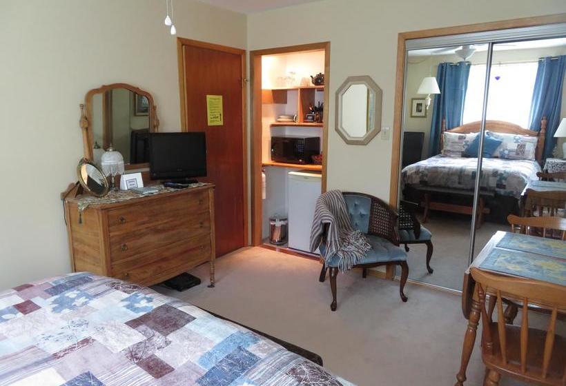 Country Cozy Bed And Breakfast | Thunder Bay | Ontario | Canada 3