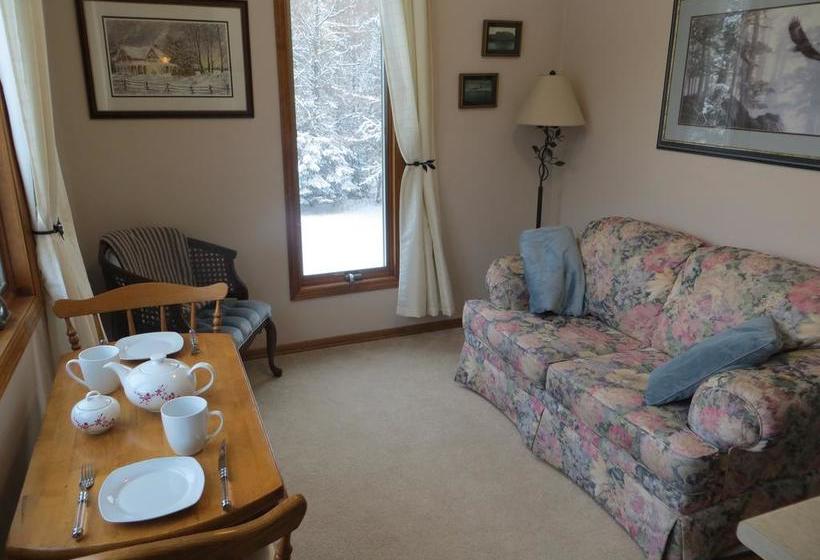 Country Cozy Bed And Breakfast | Thunder Bay | Ontario | Canada 6