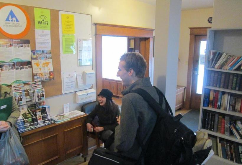 Hostelling International Regina | Regina | Saskatchewan | Canada 1