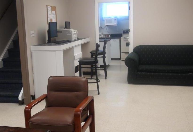 Hostelling International Regina | Regina | Saskatchewan | Canada 10