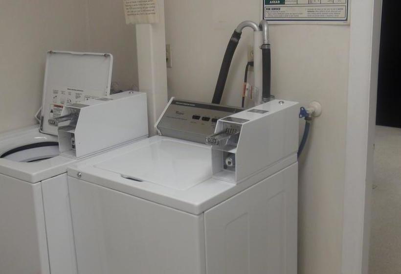 Hostelling International Regina | Regina | Saskatchewan | Canada 8