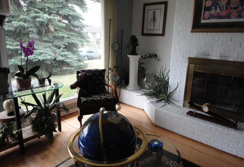 Northern Lights Bed & Breakfast | Edmonton | Alberta | Canada 10