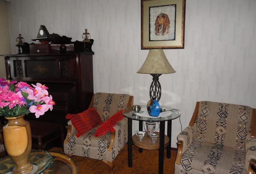 Northern Lights Bed & Breakfast | Edmonton | Alberta | Canada 6