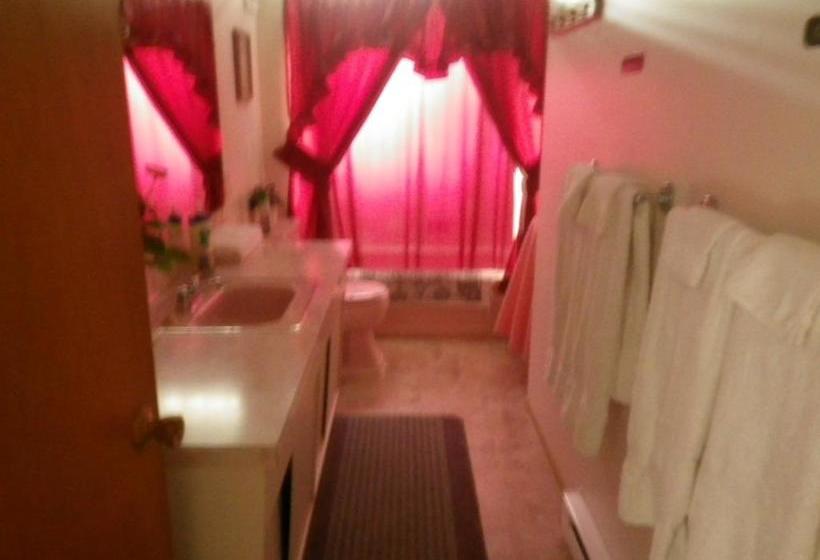 Beach Estates Inn Bed And Breakfast | Nanaimo | British Columbia | Canada 16