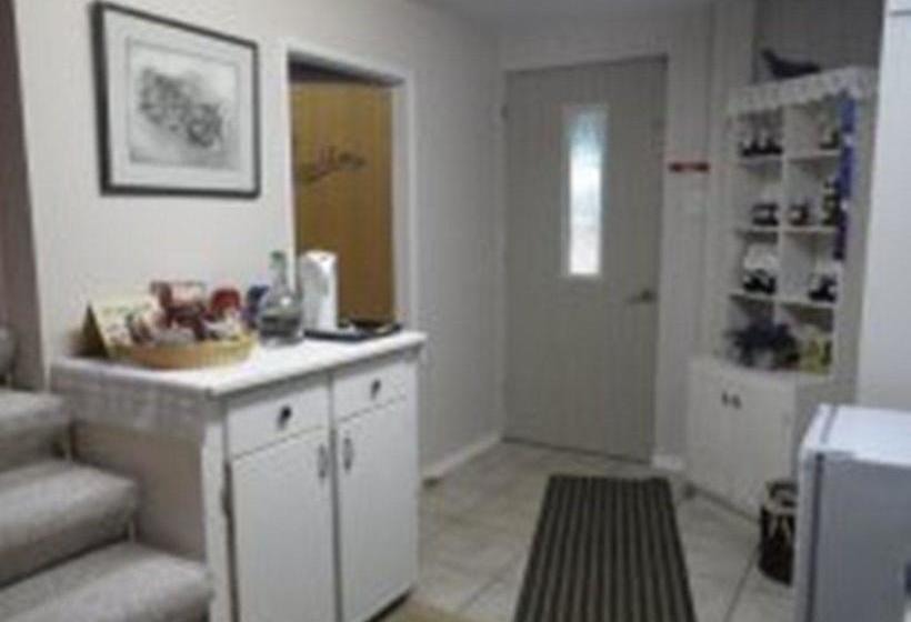 Beach Estates Inn Bed And Breakfast | Nanaimo | British Columbia | Canada 18