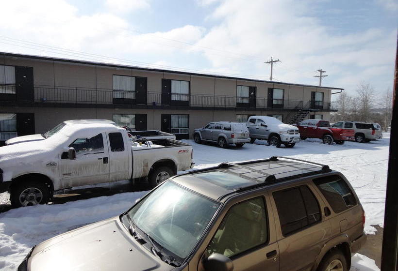 Matador Motel | Drayton Valley | Alberta | Canada 1