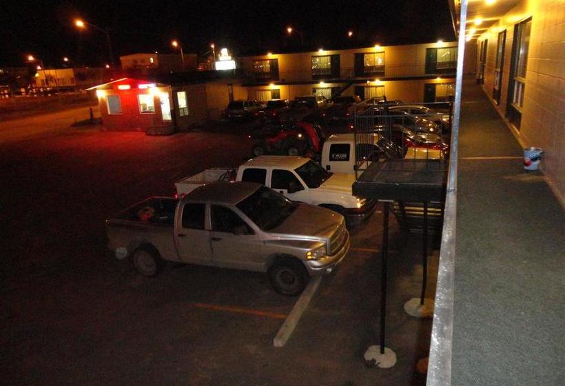 Matador Motel | Drayton Valley | Alberta | Canada 7