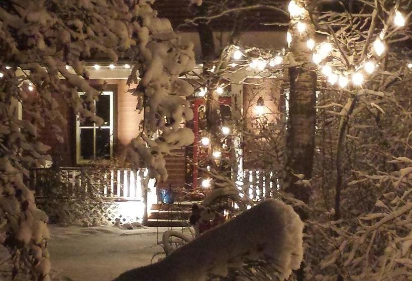 The Calder House Bed & Breakfast | Steinbach | Manitoba | Canada 15