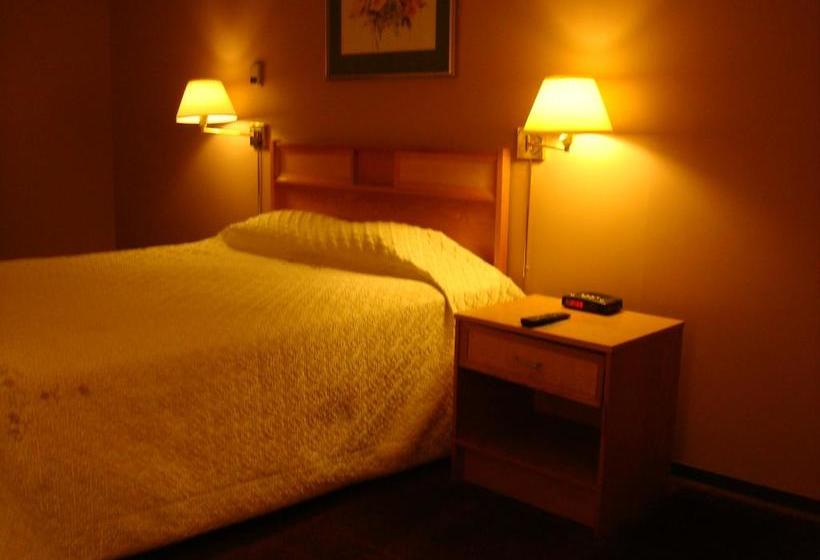 Hotel Blue Bird | Melfort | Saskatchewan | Canada 5