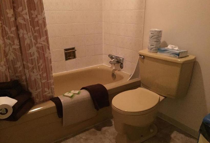 Hotel Hot Spring Villa | Harrison hot Springs | British Columbia | Canada 10