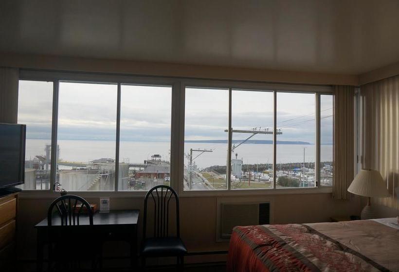 Hotel Marine Inn | Powell River | British Columbia | Canada 2