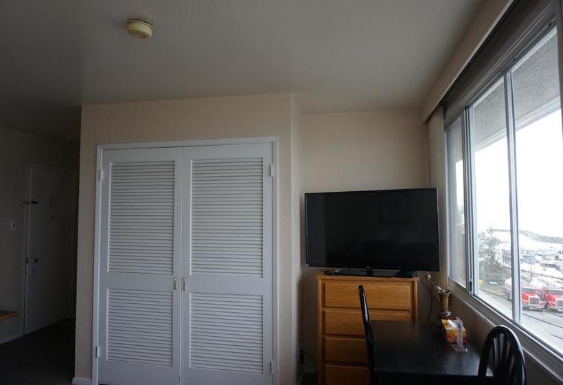 Hotel Marine Inn | Powell River | British Columbia | Canada 3