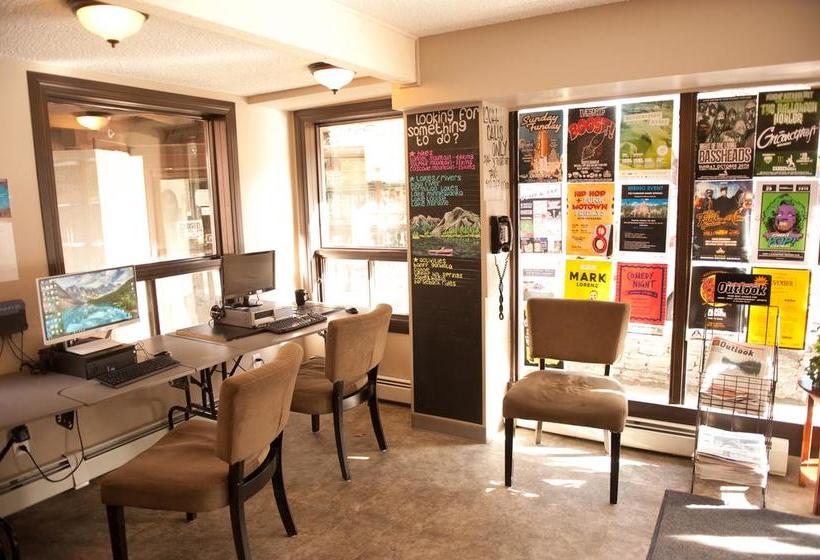 Banff International Hostel | Banff | Alberta | Canada 11