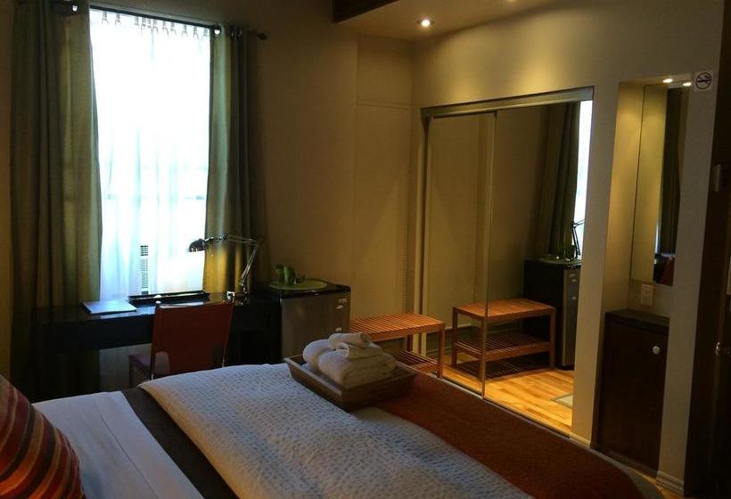 Bed and Breakfast Gîte La Petite Bourgeoise | Montreal | Quebec | Canada 12