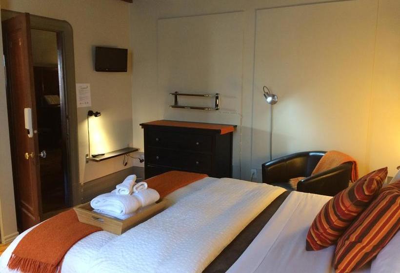 Bed and Breakfast Gîte La Petite Bourgeoise | Montreal | Quebec | Canada 16