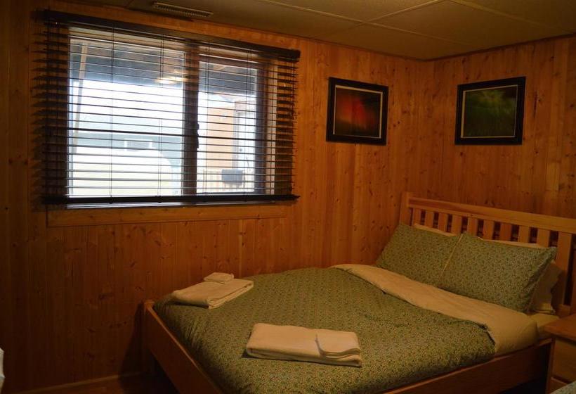 Narwal B&b | Yellowknife | Northwest Territories | Canada 11