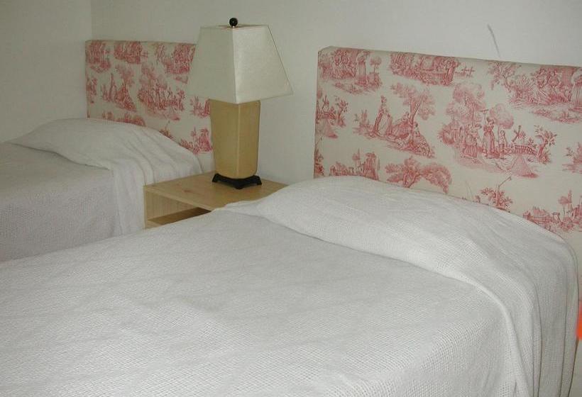 Resort Birch Cliff Lodge On Baptiste Lake | Bancroft | Ontario | Canada 20