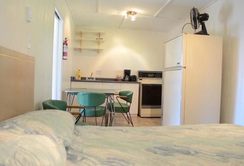 Seaside Villa Motel & Rv Park | Powell River | British Columbia | Canada 11