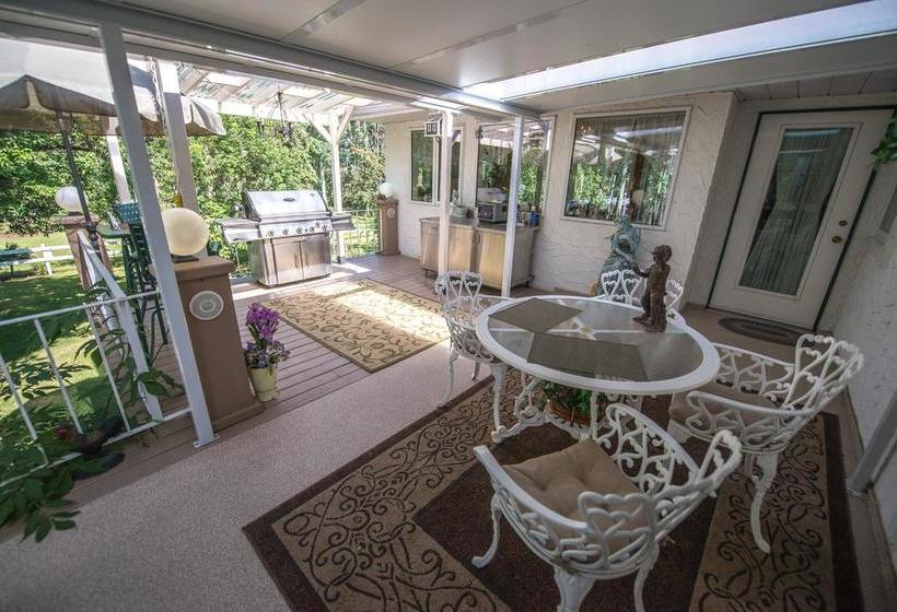 River Road Bed & Breakfast | Grande Prairie | Alberta | Canada 20