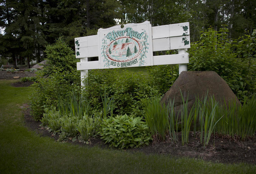 River Road Bed & Breakfast | Grande Prairie | Alberta | Canada 6