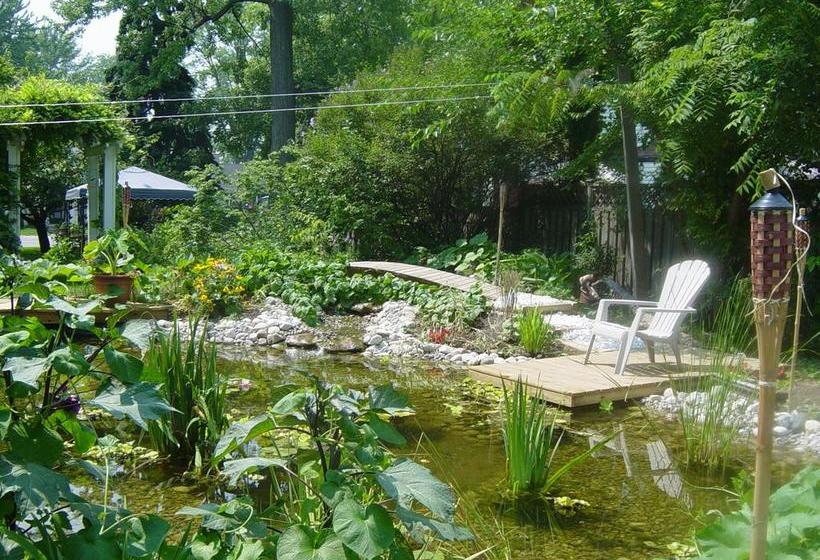 Bondy House Bed & Breakfast | Amherstburg | Ontario | Canada 14