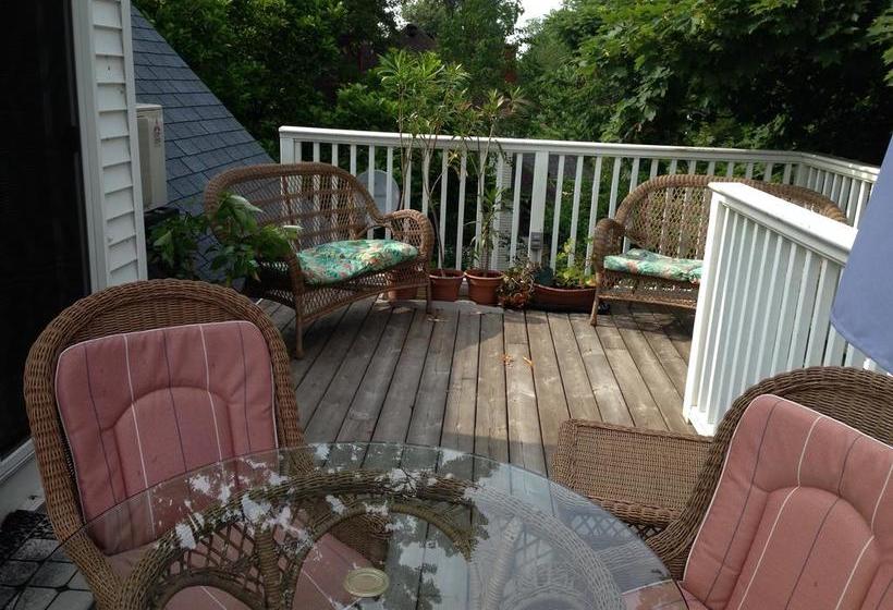 Bondy House Bed & Breakfast | Amherstburg | Ontario | Canada 19