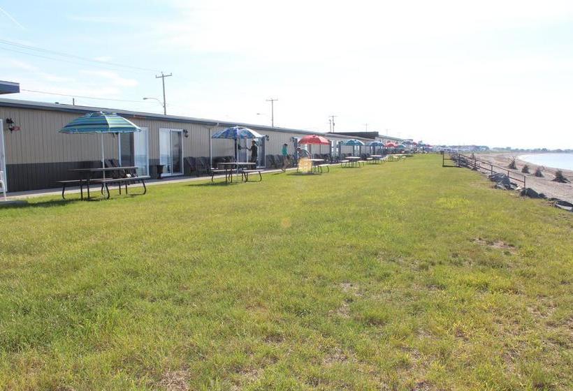 Motel Manoir Sur Mer | Sainte Anne des Monts | Quebec | Canada 12