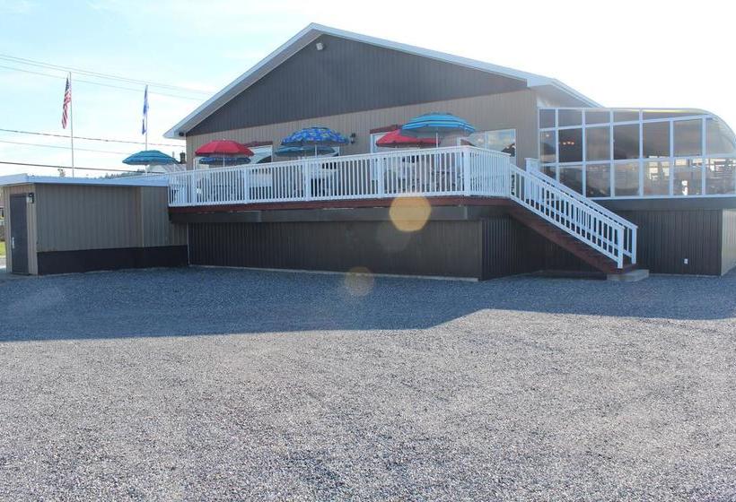 Motel Manoir Sur Mer | Sainte Anne des Monts | Quebec | Canada 6