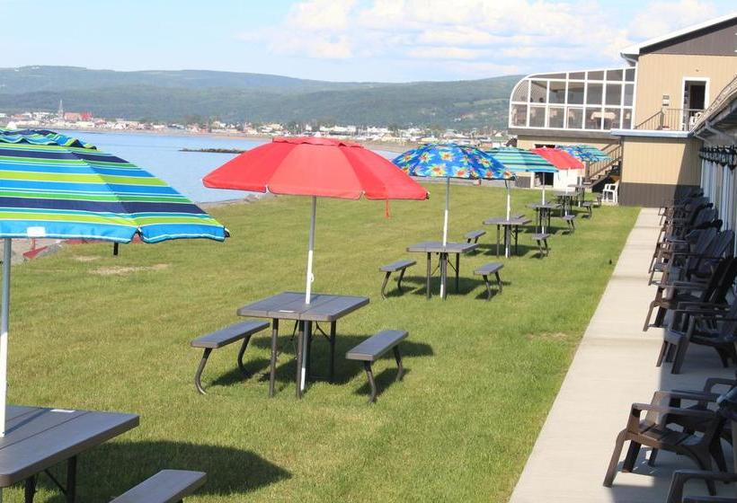 Motel Manoir Sur Mer | Sainte Anne des Monts | Quebec | Canada 8