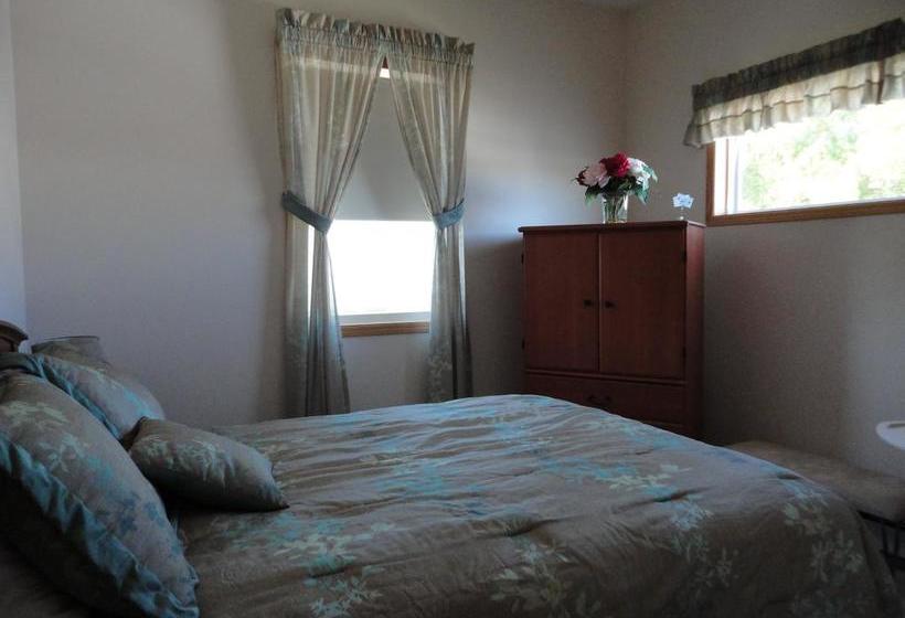 Callaghan House Bed & Breakfast | Wainwright | Alberta | Canada 15