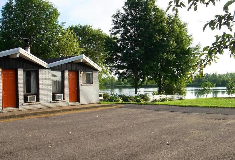 Motel Rideau | Brossard | Quebec | Canada 4