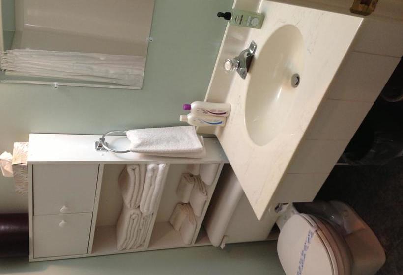 Bed and Breakfast Inn At The Pier | Cavendish | Prince Edward Island | Canada 6