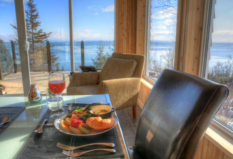 Bed and Breakfast Auberge Des Eaux Vives | La Malbaie | Quebec | Canada 1