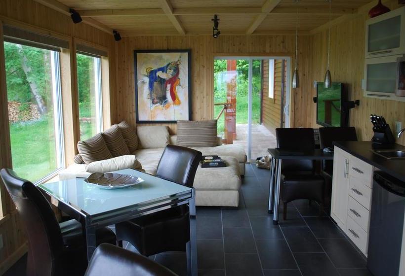 Bed and Breakfast Auberge Des Eaux Vives | La Malbaie | Quebec | Canada 9