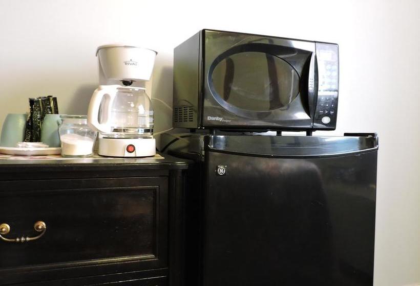 Bio Vista Motel | Wainwright | Alberta | Canada 3